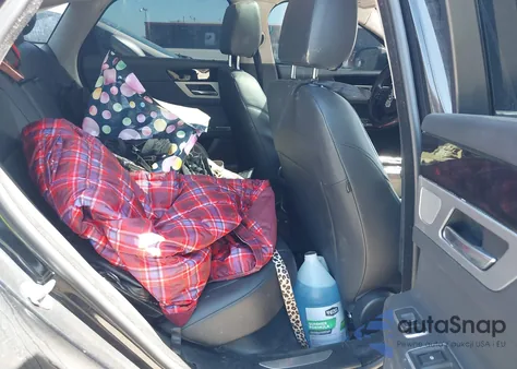 2019 Jaguar Xf 25T Premium z USA, uszkodzony, nr VIN SAJBD4FX3KCY79425